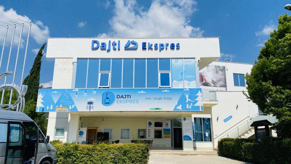 Entrance to the Dajti Ekspres 